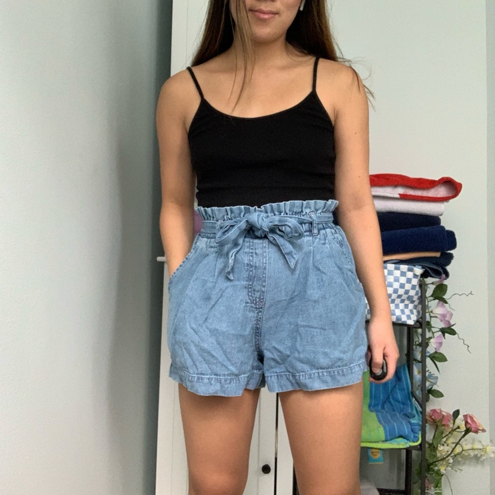 american eagle bow mom shorts